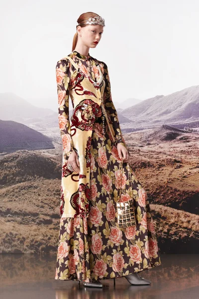 Look 7